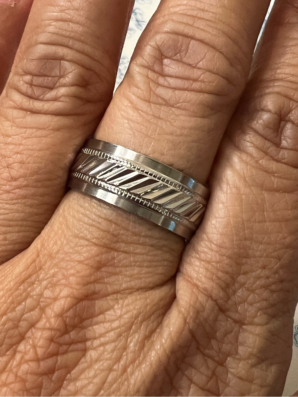 Mens Ring Size 10 Stainless Steel Diagonal Engraved Milgrain Edge Band #1009